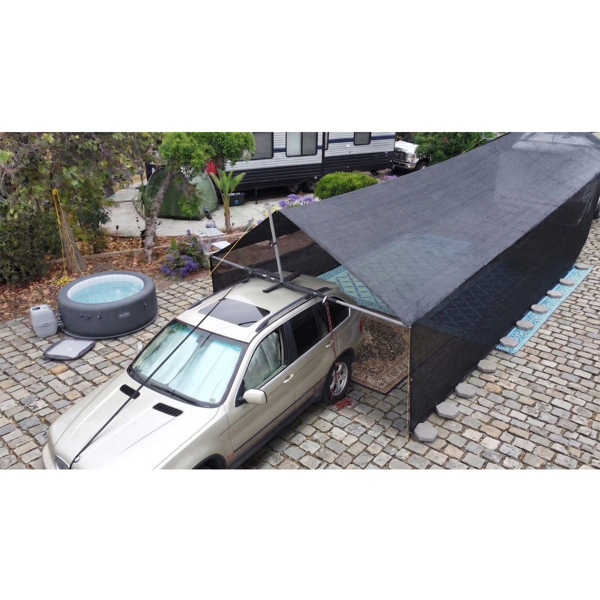 Hovershade frame and shade breezway setup on car and trailer